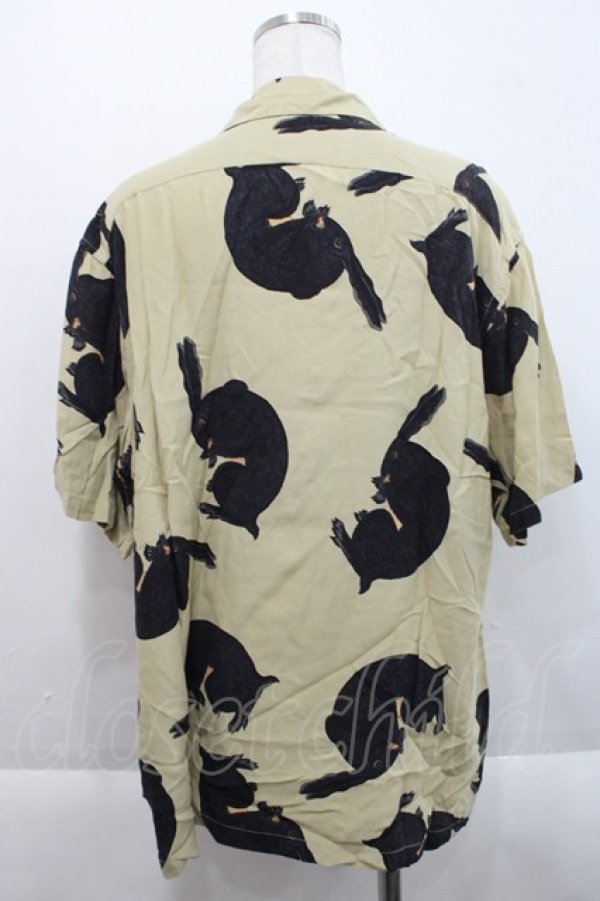 画像2: Karl Helmut / うさぎ柄半袖シャツ  ベージュ I-25-09-21-019-EL-BL-HD-ZI (2)