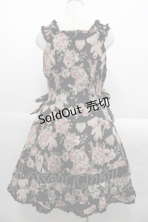 画像2: BABY,THE STARS SHINE BRIGHT / くまちゃんブーケ柄ゴブランジャンパースカート  黒 I-25-09-24-028-BA-OP-SA-ZI (2)