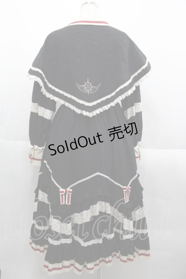 画像2: Hoshibako Works / カードキャプターさくら × HoshibakoWorks コットンケープワンピース  黒 I-25-09-24-032-LO-OP-SA-ZI (2)