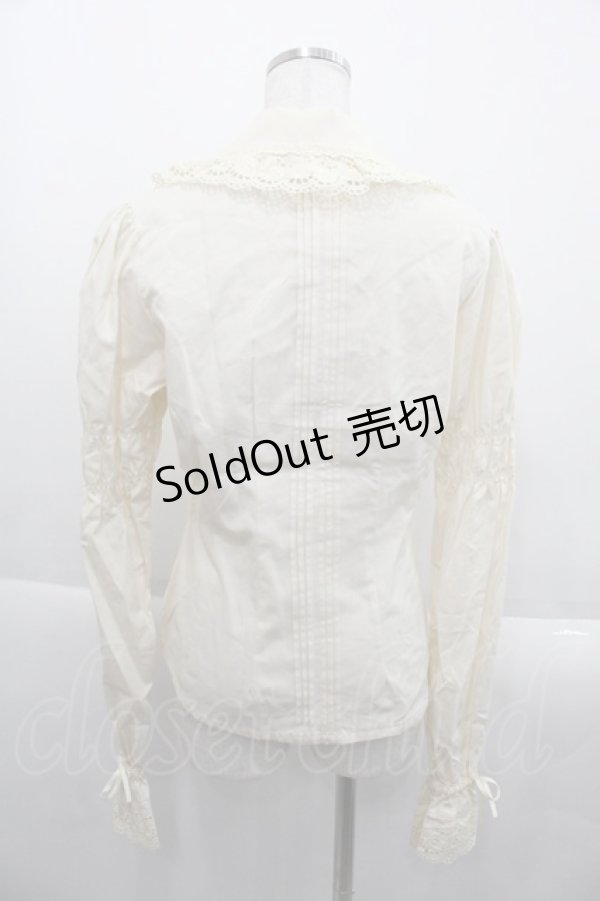 画像2: BABY,THE STARS SHINE BRIGHT / ローズレースの後ろピンタックブラウス  生成 I-25-09-24-003-BA-BL-SA-ZI (2)