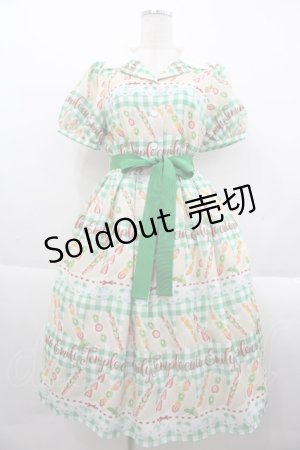 画像: Emily Temple cute / Fruit Sandwichワンピース  グリーン I-25-09-24-037-ET-OP-SA-ZI
