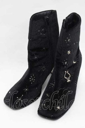 画像: axes femme POETIQUE / 天体モチーフ刺繍ベロアブーツ M ブラック I-25-09-27-103-AX-SH-SA-ZT386