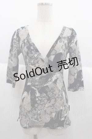 画像: Ozz oneste / 和柄総プリントカットソー  グレー I-25-10-04-055-OO-TO-HR-ZI