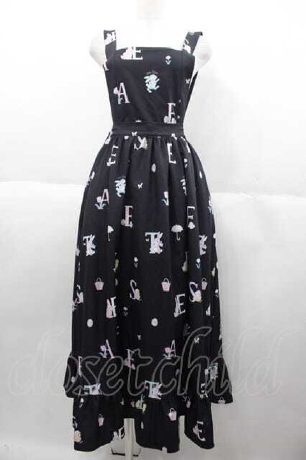 画像1: Ms LUTRA / ラビットアルファベット柄ジャンパースカート  黒 I-25-10-04-083-LO-OP-SA-ZS (1)