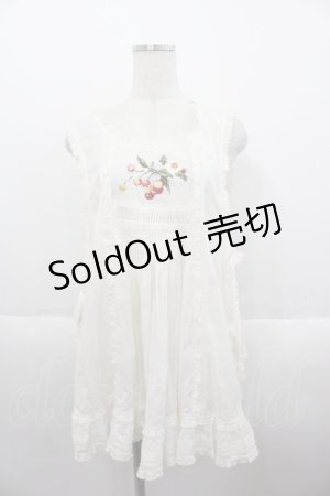 画像: PINK HOUSE / 野ばらとチェリー刺繍タブリエ  白 I-25-10-15-078-LO-OP-SA-ZS