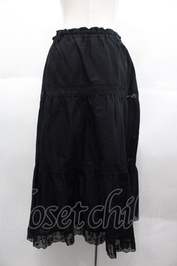 画像2: INGEBORG / レース切り替えスカート  黒 I-25-10-18-115-LO-SK-SA-ZI (2)