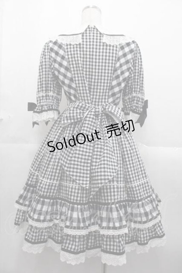画像2: BABY,THE STARS SHINE BRIGHT / Milky Gingham Dollワンピース  黒Ｘ白 I-25-10-21-044-BA-OP-SA-ZI (2)