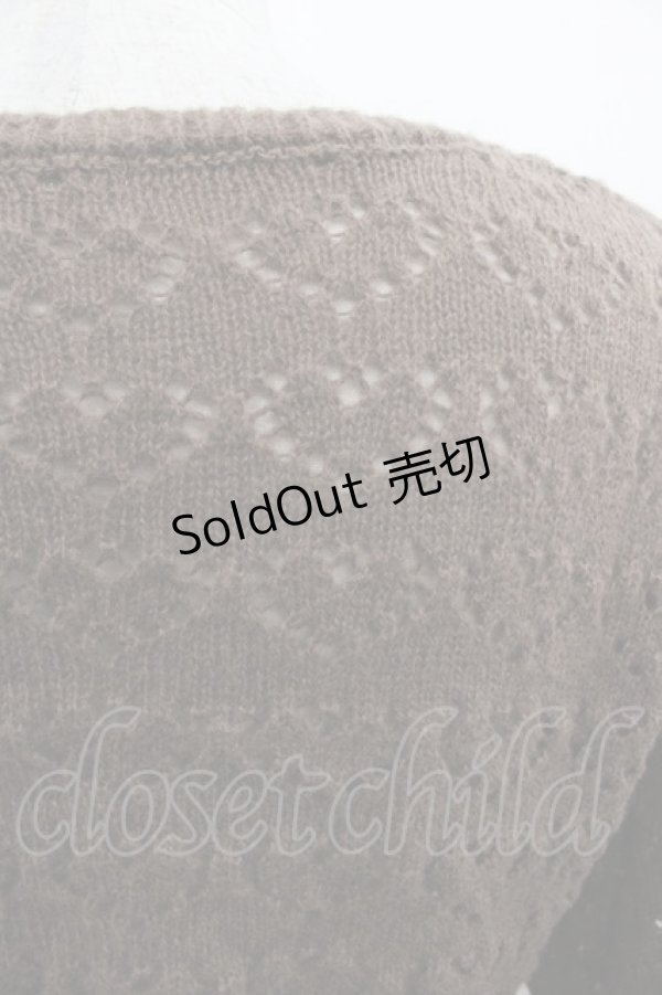 画像3: axes femme kawaii / クマブローチニットボレロ  ブラウン I-25-10-24-073-AX-TO-SA-ZI (3)