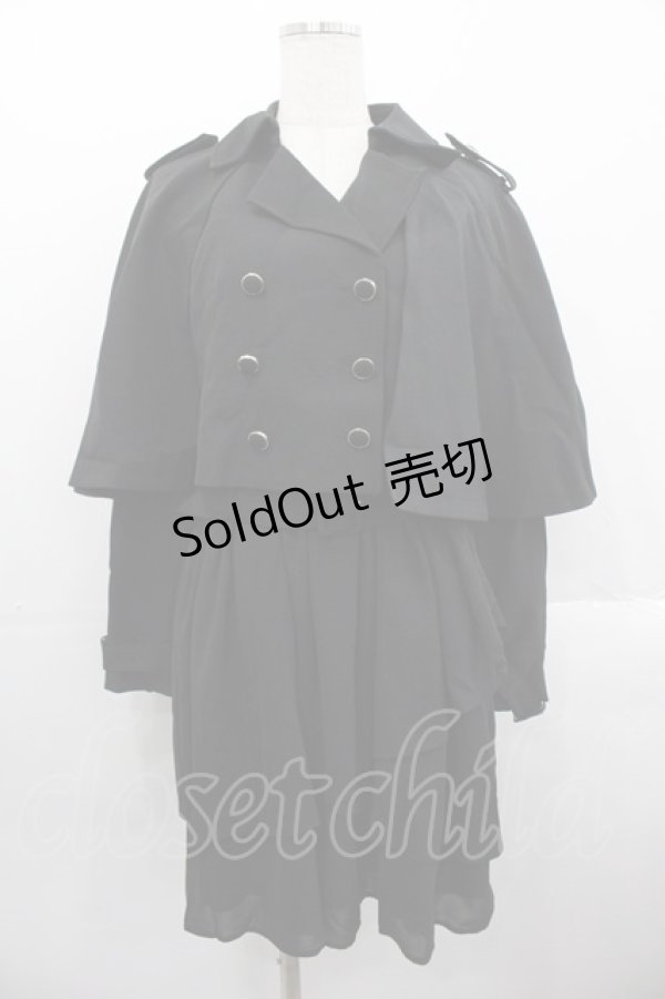 画像1: LOLITAその他(お買取対象外) / ケープ付きワンピース  ブラック I-25-10-24-110-LO-OP-SA-ZI (1)
