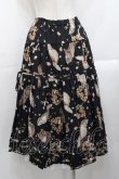 画像2: PINK HOUSE / フラッフィー・キティーズプリントスカート  ブラック I-25-10-29-090-LO-SK-SA-ZI (2)