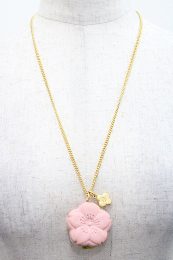 画像1: Q-pot. / サクラモナカマッチャアンネックレス  ピンクＸ抹茶 I-25-10-29-117-QP-AC-SA-ZI (1)