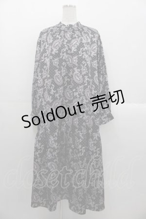 画像: axes femme NOSTALGIE / ペイズリー×ドット柄ワンピース  黒 I-25-10-29-036-AX-OP-SA-ZI