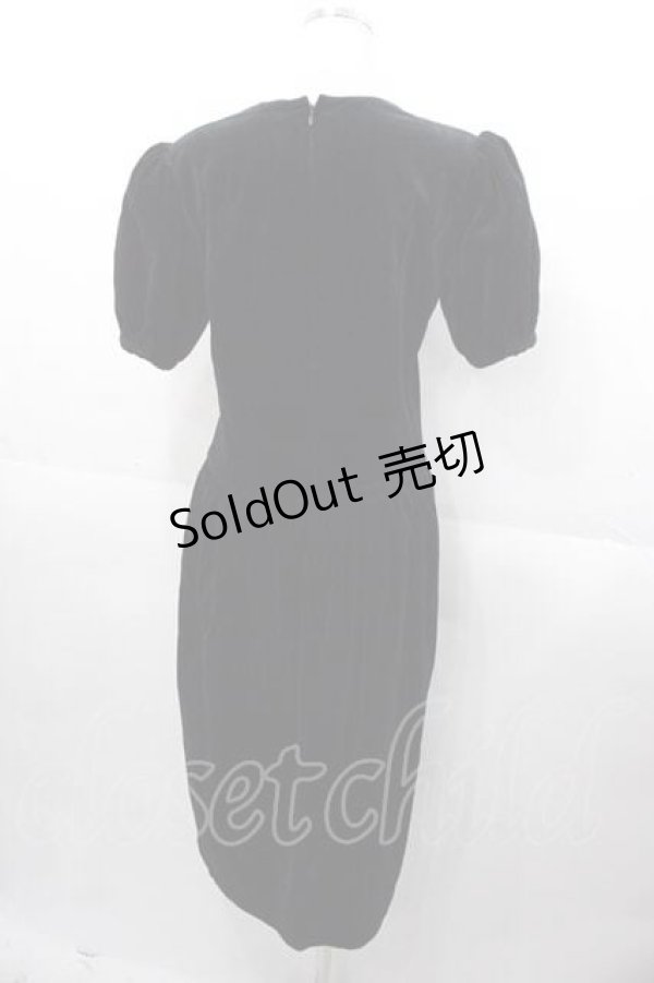 画像2: INGEBORG / 別珍半袖ワンピース  黒 I-25-11-04-054-LO-OP-SA-ZI (2)