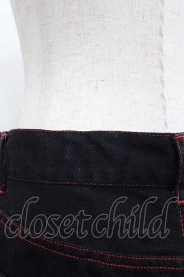 画像3: GOTHPUNKその他(買取対象外) / 裾十字架デザインパンツ  黒Ｘ赤 I-25-11-04-079-PU-PA-SA-ZI (3)