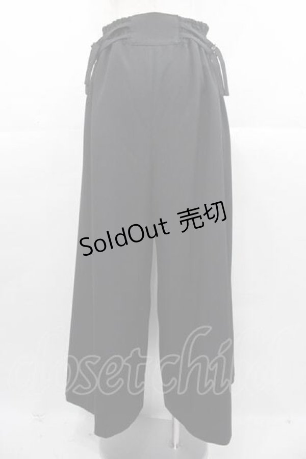 画像2: MIHO MATSUDA / サイドベルトワイドパンツ  黒 I-25-11-04-087-GO-PA-SA-ZI (2)