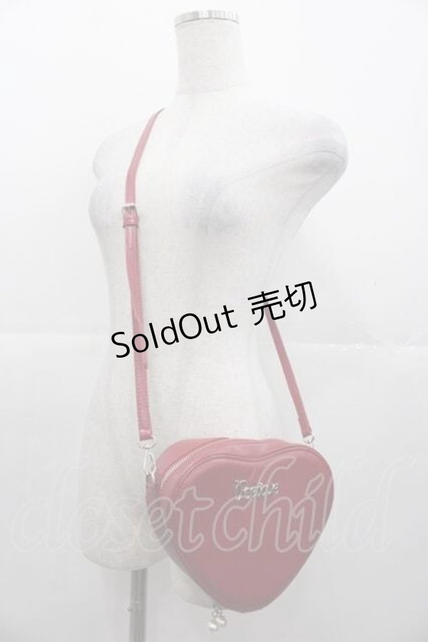 画像1: axes femme POETIQUE / ロゴプレートハートポシェット  赤 I-25-11-04-094-AX-BG-SA-ZI (1)