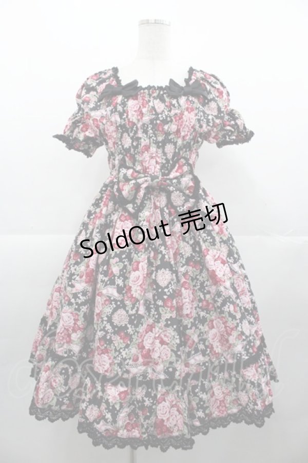 画像1: BABY,THE STARS SHINE BRIGHT / シュガーブーケ〜永遠の乙女の憧れ〜柄シャーリングワンピース  黒 I-25-11-07-053-BA-OP-SA-ZI (1)