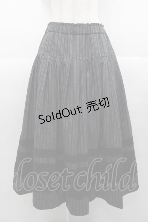 画像1: Jane Marple Dans Le Salon / ストライプ&ニットレーススカート  黒 I-25-11-07-080-JM-SK-SA-ZI (1)