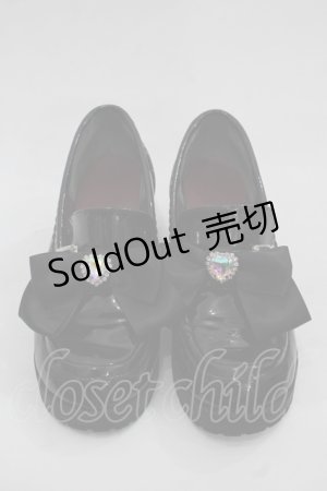 画像: Amavel / ハートビジュー付きローファーパンプス  ブラック I-25-11-12-118-CA-SH-SA-ZI