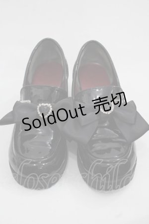 画像: Amavel / ハートビジュー付きローファーパンプス  ブラック I-25-11-12-123-CA-SH-SA-ZI