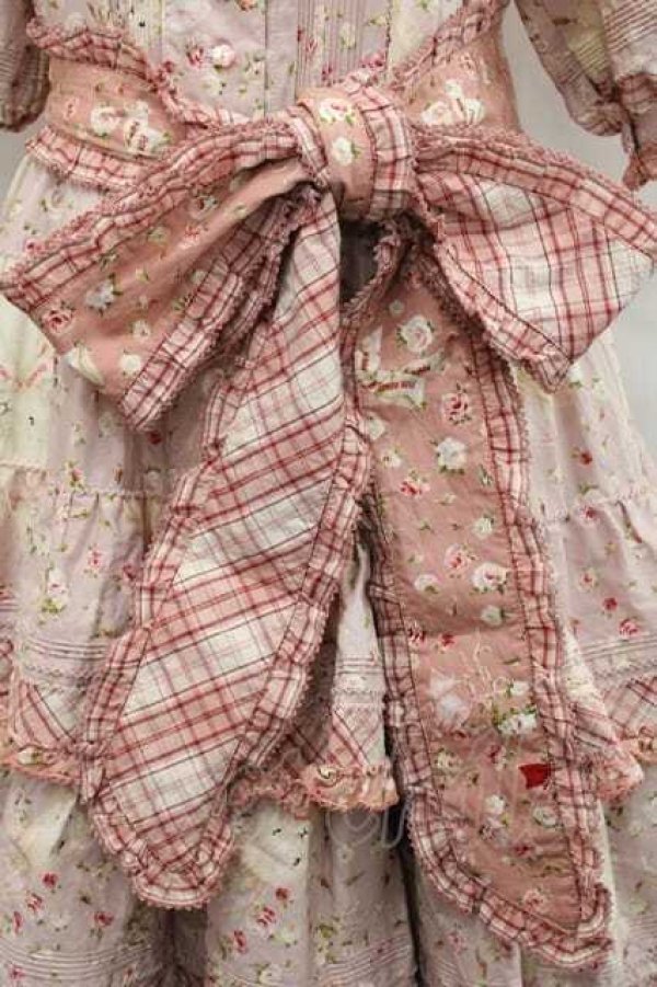 画像4: PINK HOUSE / バラ園うさぎプリントパッチワークワンピース  ピンク I-25-11-15-070-LO-OP-SA-ZI (4)