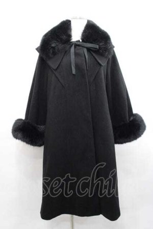 画像: 白英工作室(BitterSweet)（海外ロリータブランド） / ファー襟袖コート S ブラック I-25-11-18-027-LO-CO-SA-ZI