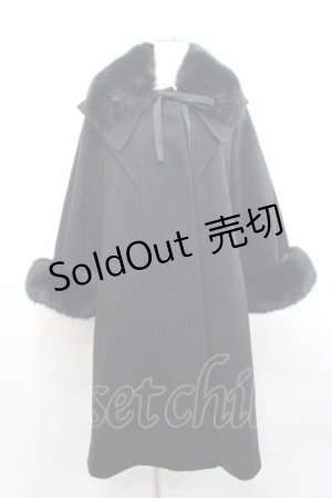 画像: 白英工作室(BitterSweet)（海外ロリータブランド） / ファー襟袖コート S ブラック I-25-11-18-027-LO-CO-SA-ZI