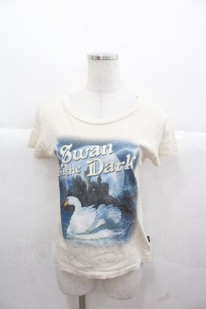 画像: Katie / SWAN IN THE DARK tee  ベージュ I-25-11-24-020-LO-TS-SA-ZI