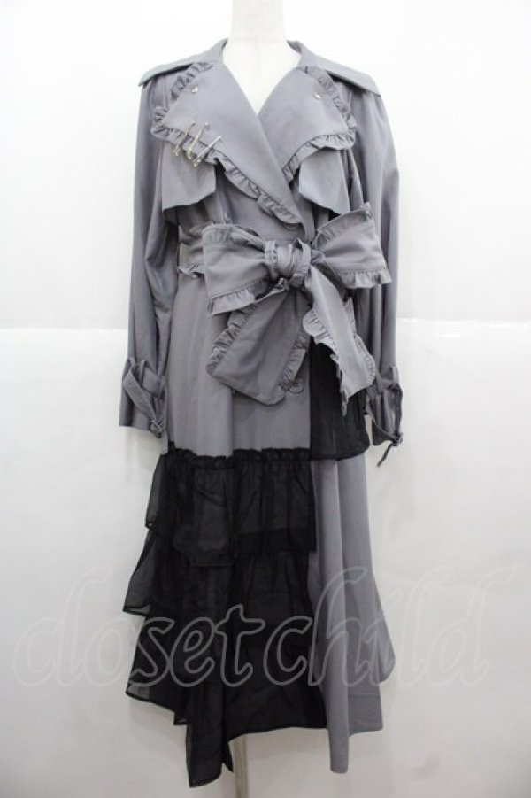 画像1: Ank Rouge / オーガンジーティアードトレンチコート  グレーＸ黒 I-25-11-24-027-CA-CO-SA-ZI (1)