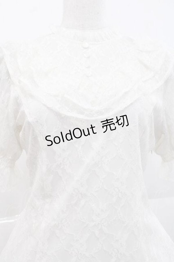 画像3: F i.n.t / ヨークフリル総レースワンピース  白 I-25-11-27-033-CA-OP-SA-ZI (3)