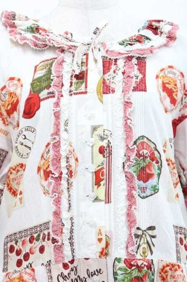 画像3: PINK HOUSE / チェリープリントパッチワーク風ワンピース  白Ｘ赤 I-25-11-27-046-LO-OP-SA-ZI (3)