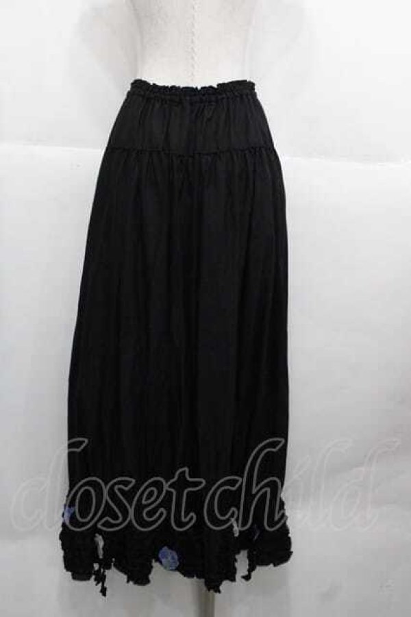 画像2: PINK HOUSE / パンジーレース使いローンスカート  黒 I-25-11-27-070-LO-SK-SA-ZI (2)