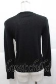 画像2: metamorphose / りんご刺繍ニットカーディガン  黒Ｘ白 I-25-11-27-012-ME-TO-SA-ZI (2)