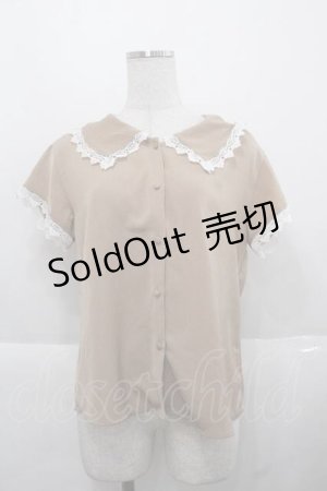 画像: an another angelus / レース使いビッグカラーブラウス  ベージュ I-25-11-27-004-CA-BL-SA-ZI