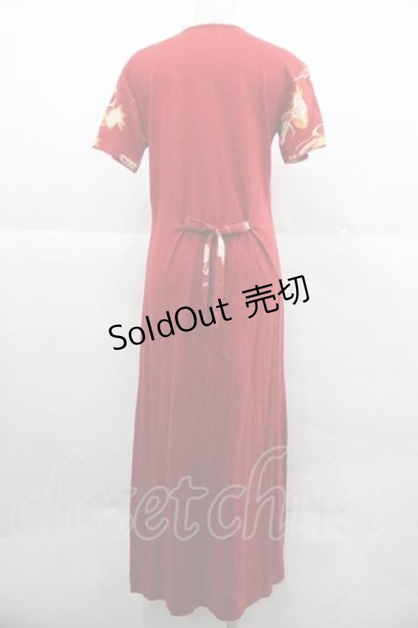 画像2: WONDERFUL WORLD / ちりめん金魚襟カットワンピース  レッド I-25-12-02-061-LO-OP-SA-ZI (2)