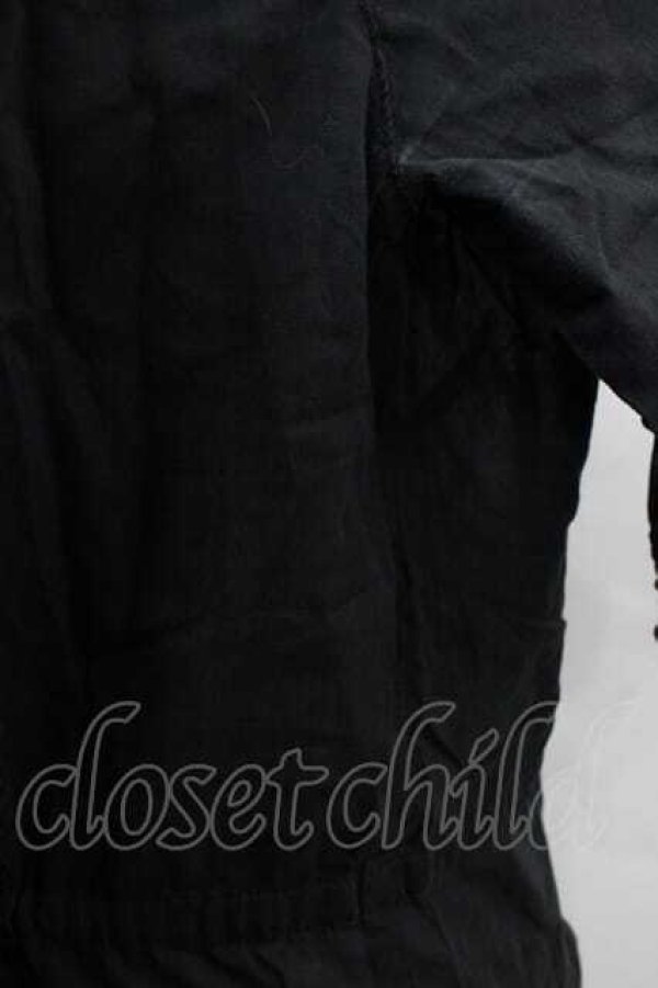 画像3: PINK HOUSE / フリルオーバーブラウス  ブラック I-25-12-02-020-LO-BL-SA-ZT210 (3)