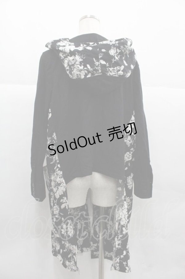 画像2: SEX POT ReVeNGe / 薔薇シルエット柄フードロングカーディガン M 黒Ｘ白 I-25-12-06-049-SP-TO-SA-ZI (2)