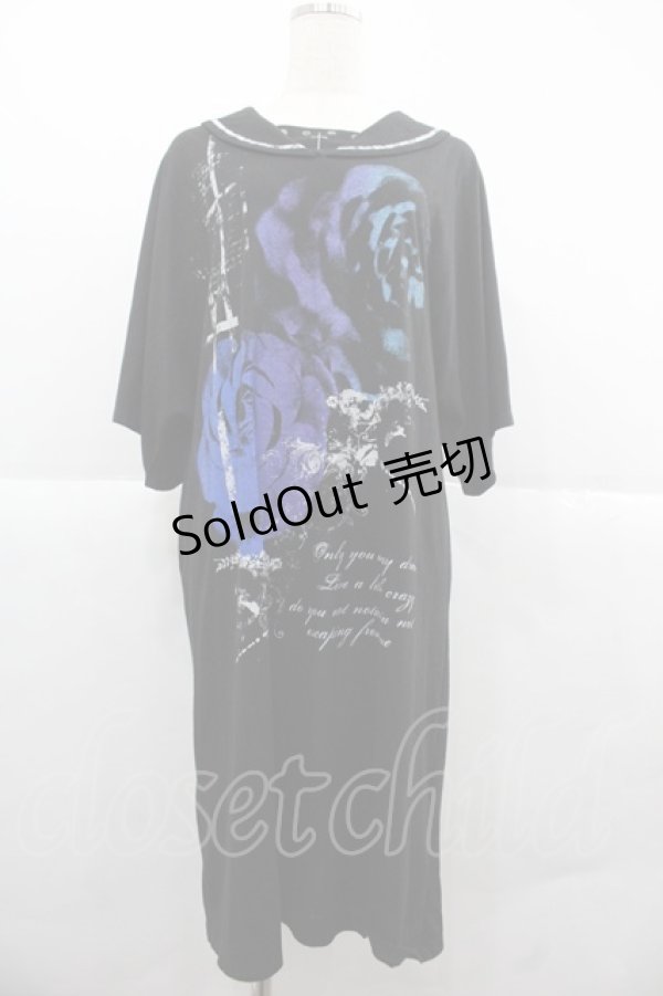 画像1: SEX POT ReVeNGe / 薔薇プリントセーラー半袖カットワンピース  黒Ｘ青 I-25-12-06-060-SP-BL-SA-ZI (1)