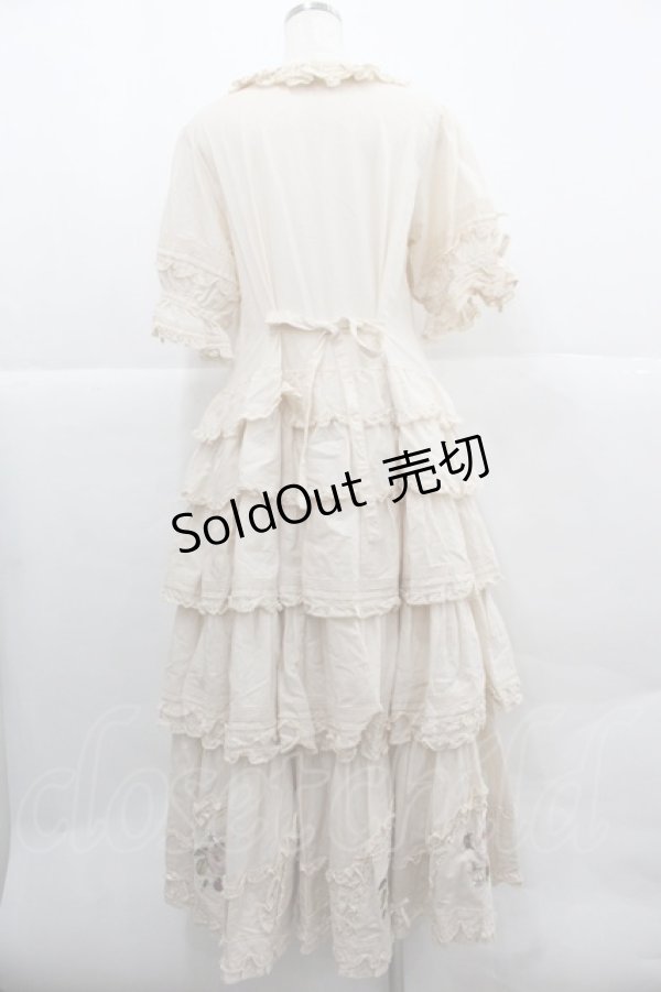 画像2: PINK HOUSE / Berry Rose刺繍入りパッチワーク風ワンピース  アイボリー I-25-12-06-093-LO-OP-SA-ZI (2)