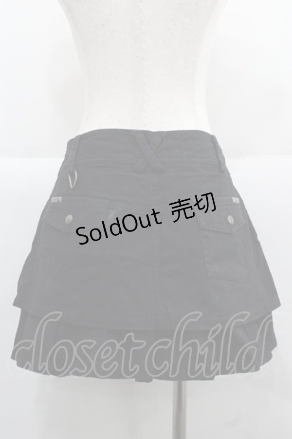 画像2: SEX POT ReVeNGe / ワッペンデザインプリーツスカート L 黒Ｘ白 I-25-12-06-099-SP-SK-SA-ZI (2)