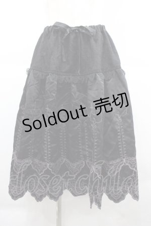 画像: GRAMM / スカラップレース風刺繍スカート  黒 I-25-12-06-104-HN-SK-SA-ZI