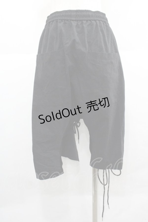 画像2: WRouge / 編み上げハーフパンツ  黒 I-25-12-06-110-PU-PA-SA-ZI (2)