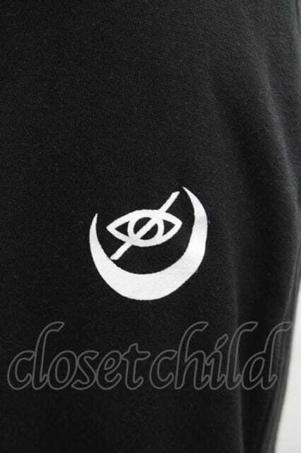 画像3: KRY CLOTHING / KISS RICH YACKプリントスカート  黒Ｘ白 I-25-12-09-076-EL-SK-SA-ZI (3)