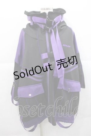 画像: REFLEM / サイバー切り替えボリュームネック半袖ジャージパーカー  黒Ｘ紫 I-25-12-09-028-PU-TO-SA-ZI