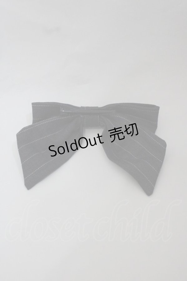 画像4: MISS POINT（海外ロリータブランド） / ストライプ長袖ワンピース  グレーＸ白 I-25-12-13-099-LO-OP-SA-ZI (4)