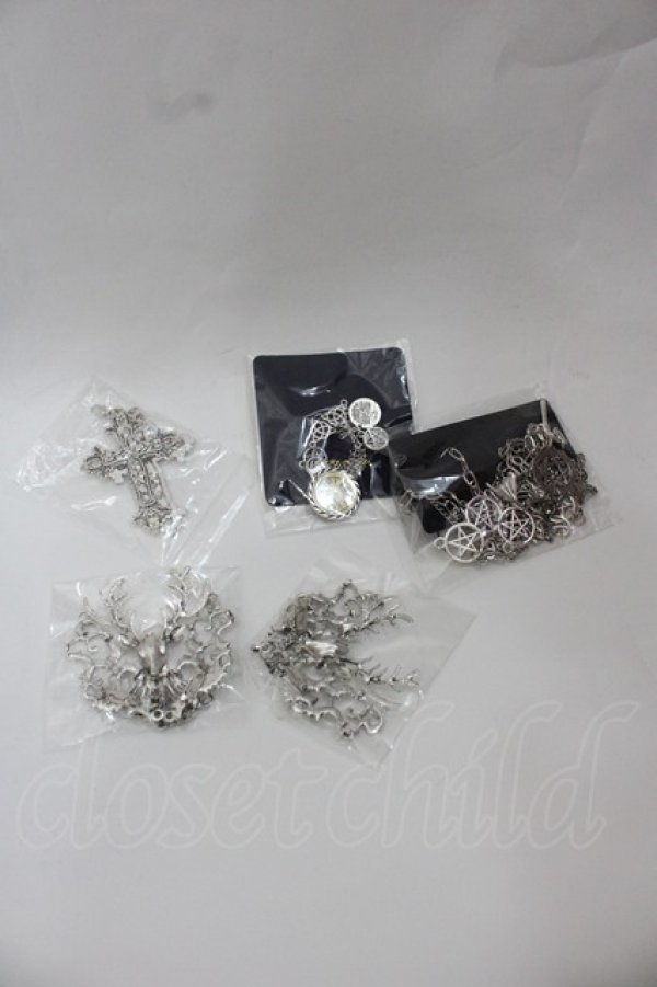 画像3: Lingxi(海外ロリータブランド) / フロント刺繍ケープジャンパースカート S ネイビー I-25-12-13-102-LO-OP-SA-ZI (3)