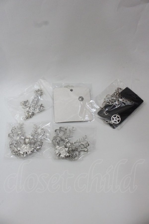 画像4: Lingxi(海外ロリータブランド) / フロント刺繍ケープジャンパースカート S ネイビー I-25-12-13-102-LO-OP-SA-ZI (4)