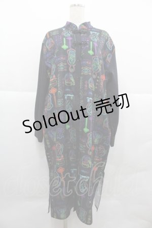 画像: DXMOUVE / 臓器看板柄チャイナワンピース  黒Ｘカラフル I-25-12-18-085-PU-OP-SA-ZI