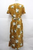 画像2: INGEBORG / くちなしptタック半袖ワンピース  マスタード I-25-12-18-087-LO-OP-SA-ZI (2)
