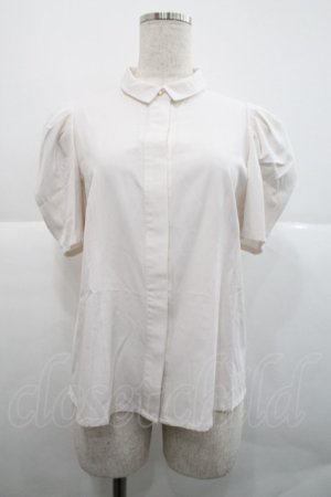 画像: an another angelus / タックパフスリーブシャツ  オフホワイト I-25-12-18-016-CA-BL-SA-ZI